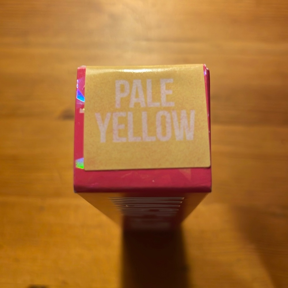 Pale Yellow Jeffree Star Magic Star Concealer NWT